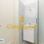 Rent 4 bedroom apartment of 105 m² in Milan