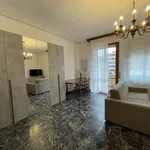 Rent 5 bedroom apartment in Florence