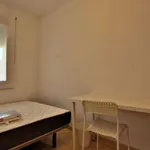 Rent 3 bedroom apartment in Valencia