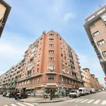 Rent 1 bedroom apartment of 120 m² in Madrid