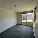 Rent 2 bedroom apartment in Tullamarine