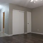 Appartement de 559 m² avec 1 chambre(s) en location à Edmonton