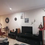 Rent 2 bedroom apartment of 66 m² in Gauteng