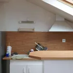 Appartement de 38 m² avec 3 chambre(s) en location à Saint-Étienne