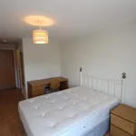 Rent 3 bedroom apartment in Edinburgh  East