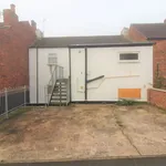 Rent 2 bedroom flat in West Lindsey