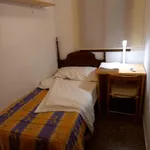 Rent 3 bedroom apartment in Barcelona