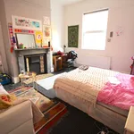 Rent 8 bedroom house in Leeds