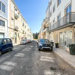 Rent 3 bedroom apartment of 71 m² in Lisbon