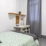 Alquilar 5 dormitorio apartamento en Valencia