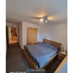 Rent 2 bedroom flat in Wales