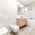 Rent 2 bedroom apartment of 59 m² in Zagreb