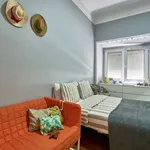 Rent a room in lisbon