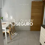 Rent 2 bedroom apartment of 82 m² in Vila-real