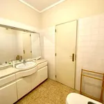 Rent a room in lisbon