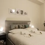 Rent 2 bedroom apartment of 56 m² in Florence