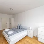 Miete 3 Schlafzimmer wohnung von 103 m² in berlin