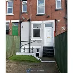 Rent 3 bedroom house in Yorkshire And The Humber