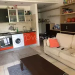 Rent 2 bedroom apartment of 60 m² in Napoli