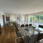 Rent 5 bedroom apartment in South East England