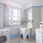 Rent 4 bedroom house of 293 m² in Coimbra