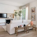 Rent 3 bedroom apartment of 150 m² in madrid