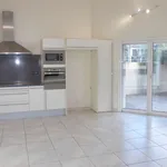 Rent 6 bedroom house of 246 m² in Montpellier