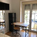 Rent 3 bedroom apartment in Lisbon