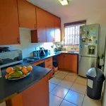 Rent 3 bedroom apartment of 96 m² in Gauteng