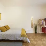 Rent a room in lisbon