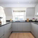 Rent 2 bedroom flat in Brighton