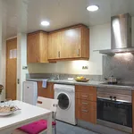 Rent 2 bedroom apartment of 35 m² in Barcelona