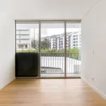 Rent 1 bedroom apartment of 72 m² in Lisbon