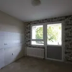 Miete 4 Schlafzimmer wohnung von 57 m² in Duisburg