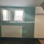 Rent 1 bedroom apartment of 45 m² in Urgnano