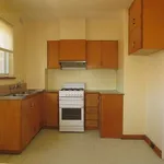 Rent 2 bedroom apartment in Ivanhoe