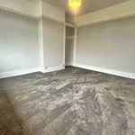 Rent 3 bedroom flat in South West England