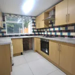 Rent 3 bedroom flat in South East England