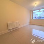 Rent 4 bedroom house in Glasgow