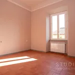 Rent 5 bedroom apartment of 109 m² in Pistoia