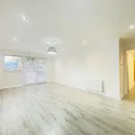 Rent 2 bedroom flat in Glasgow  West