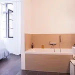 Rent 1 bedroom apartment of 135 m² in berlin