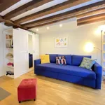 Rent 1 bedroom apartment of 16 m² in Paris