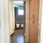 Rent 3 bedroom apartment of 90 m² in Milano