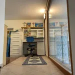 Rent 3 bedroom apartment of 90 m² in Roma