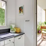 Rent 2 bedroom apartment of 50 m² in Paris