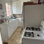 Rent 2 bedroom apartment in Lakewood