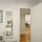 Rent 8 bedroom apartment in Barcelona