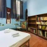 Rent 2 bedroom apartment of 90 m² in florence