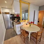 Rent 2 bedroom apartment of 538 m² in Paris